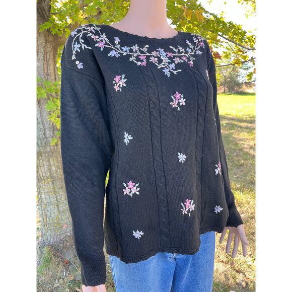 Vintage Yarnworks Sweater - Picture 4 of 7